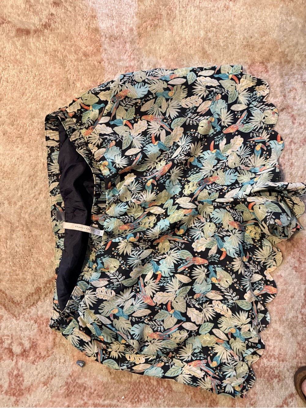 LC Lauren Conrad Black Tropical Floral Scallop Hem Skort